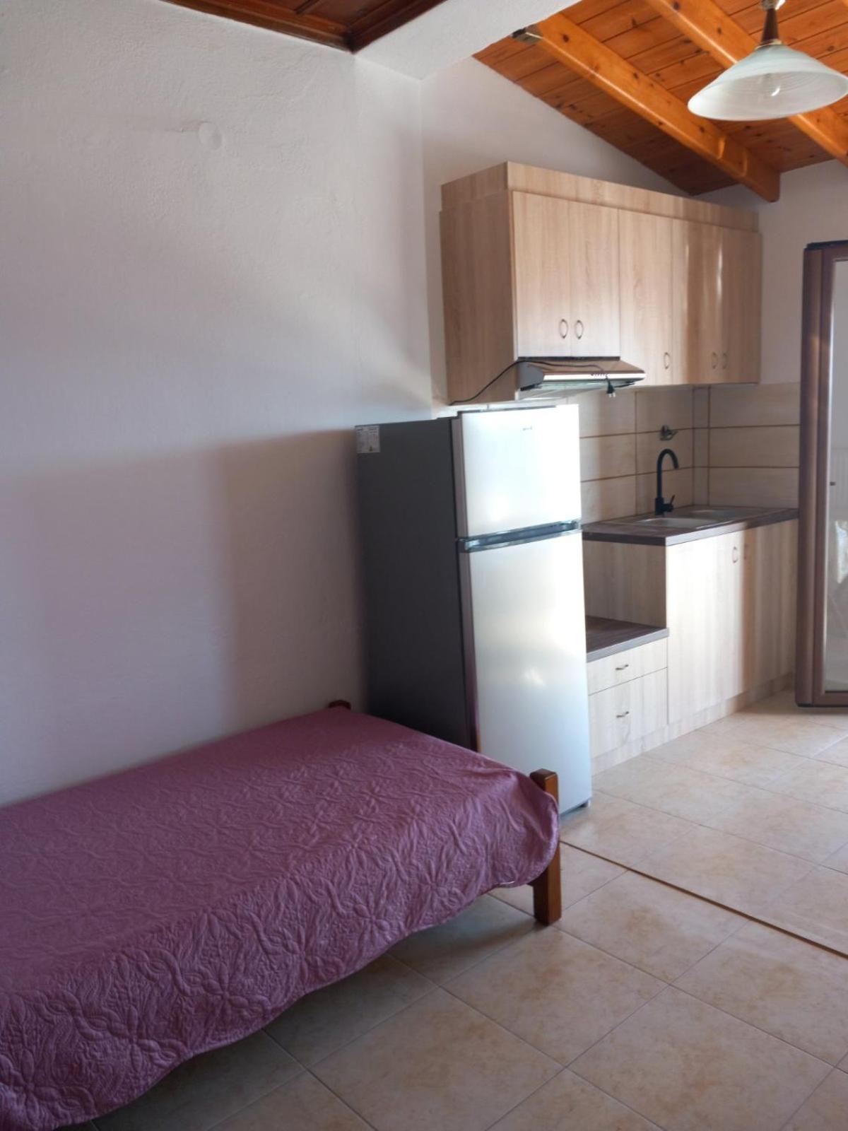 Katerinas Apartmens Skiathos-stad Buitenkant foto