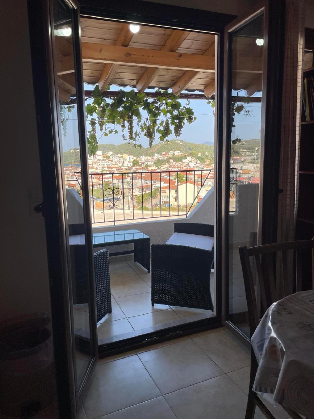 Katerinas Apartmens Skiathos-stad Buitenkant foto