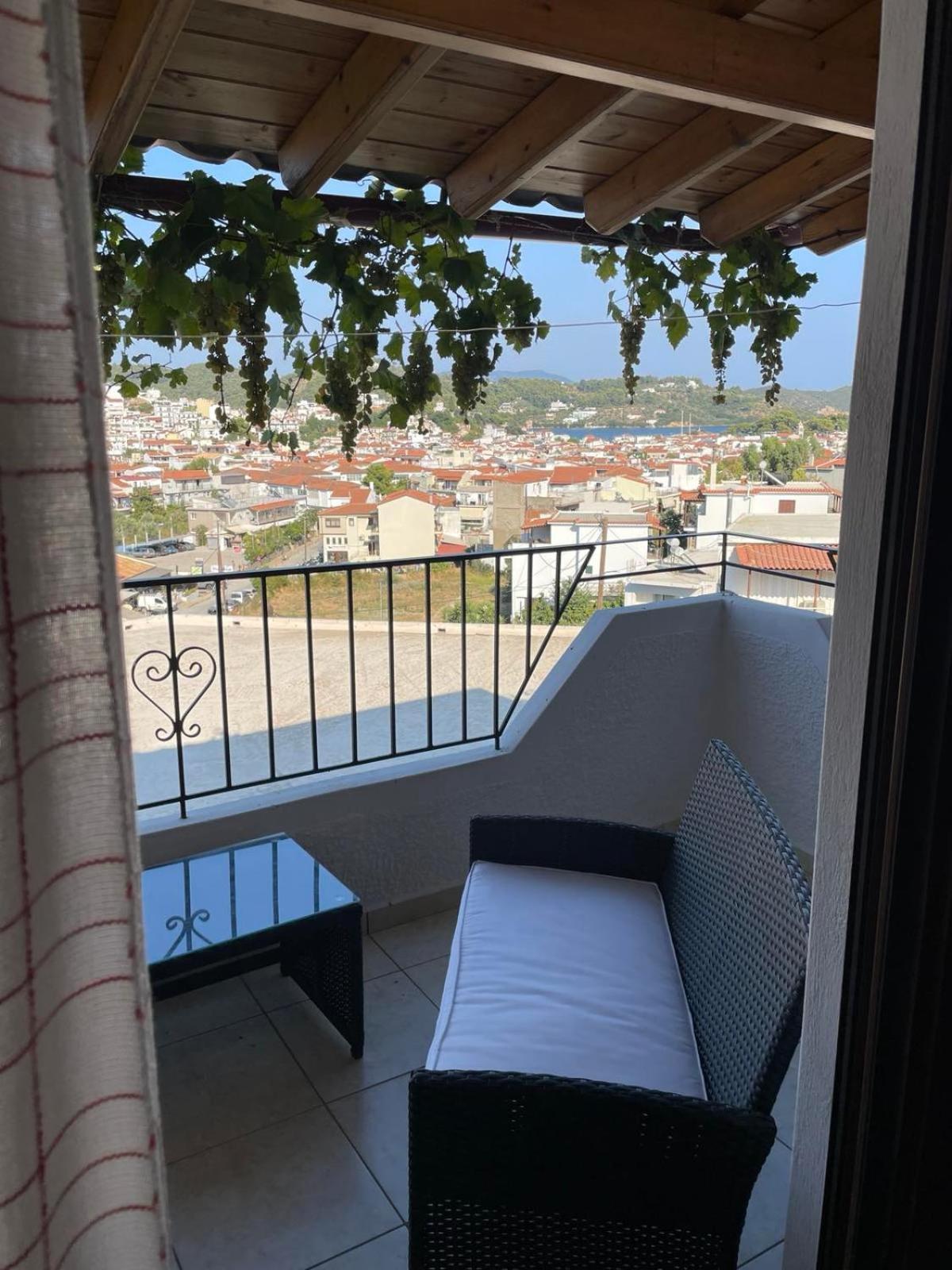 Katerinas Apartmens Skiathos-stad Buitenkant foto