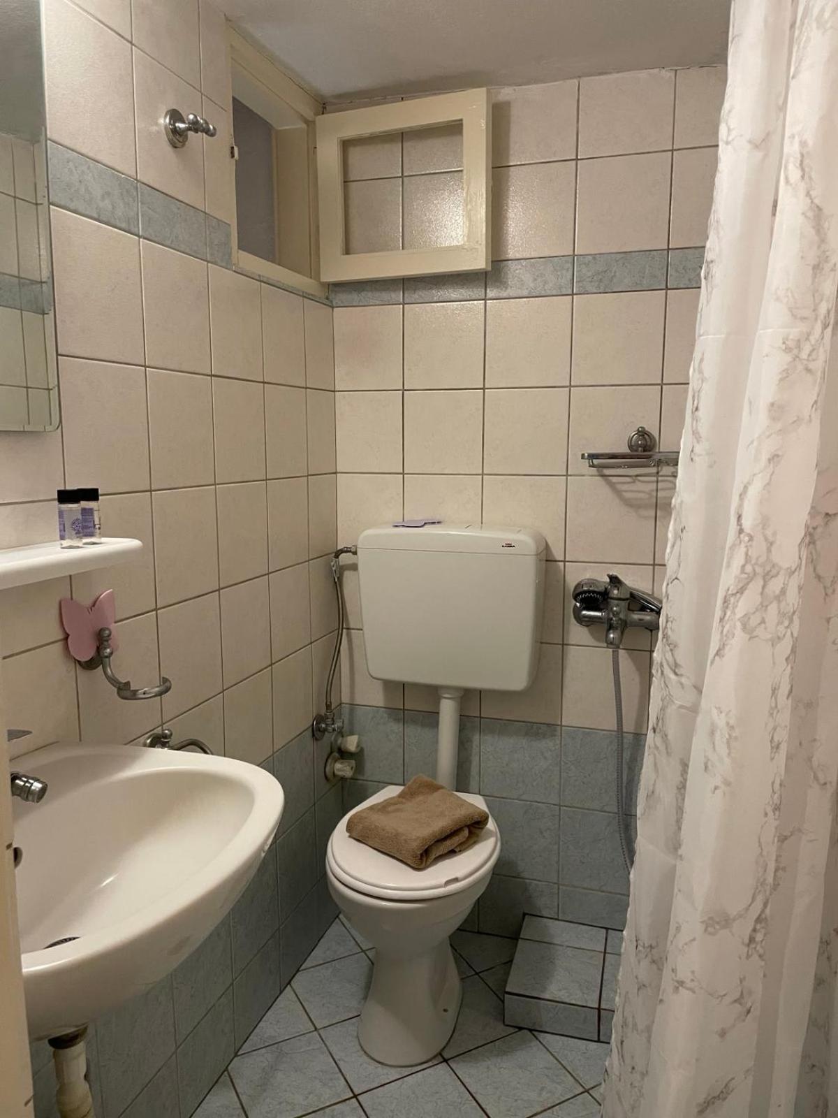 Katerinas Apartmens Skiathos-stad Buitenkant foto