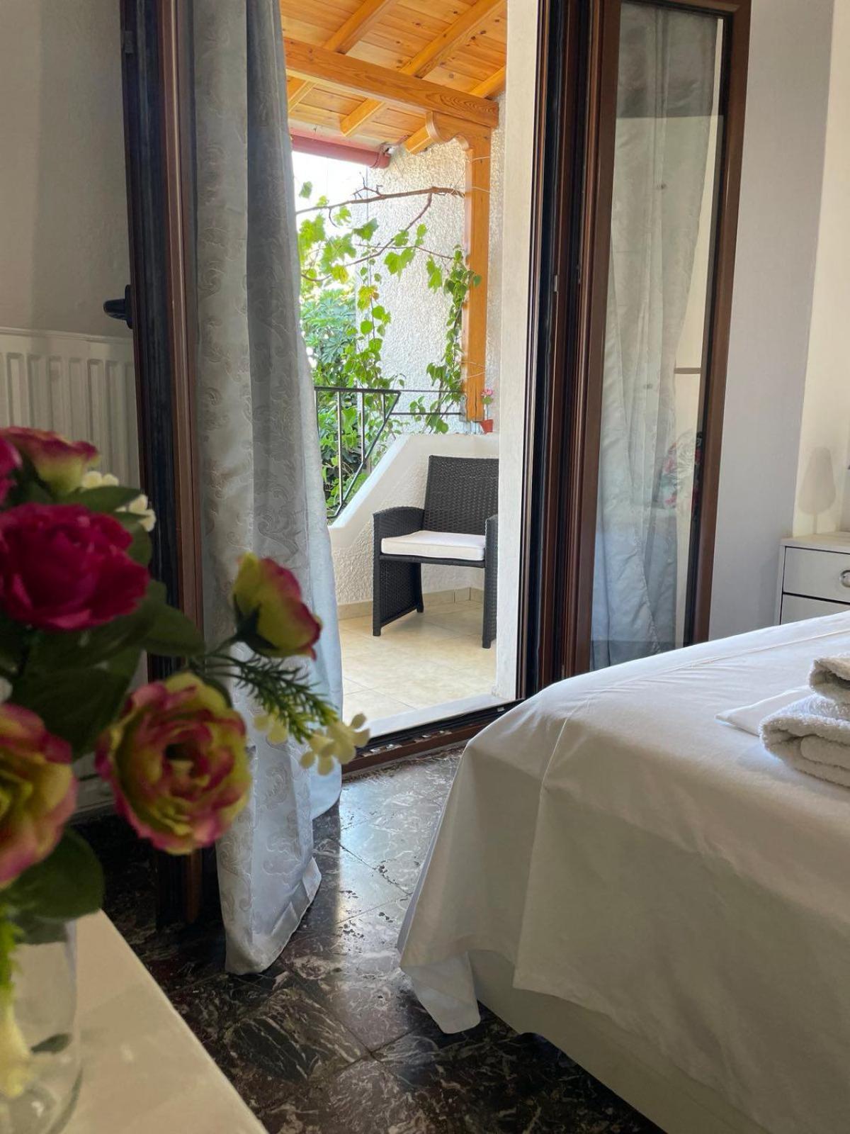Katerinas Apartmens Skiathos-stad Buitenkant foto